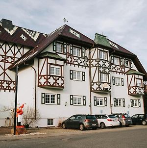 Hotel Astheimer Schlosschen Trebur Exterior photo