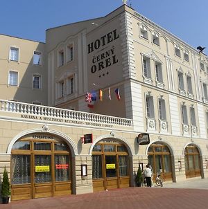 Hotel Černý Orel Žatec Exterior photo