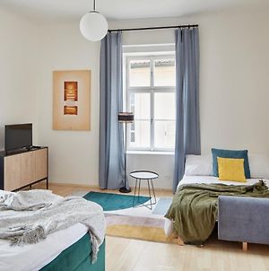 Apartmán Renovated Flat In Old Town Square By Prague Days Exterior photo