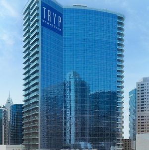 Hotel Tryp By Wyndham Dubaj Exterior photo