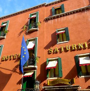 Hotel Saturnia & International Benátky Exterior photo
