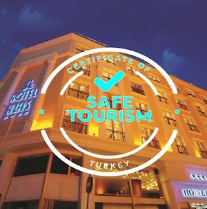 Klas Hotel Istanbulská provincie Exterior photo