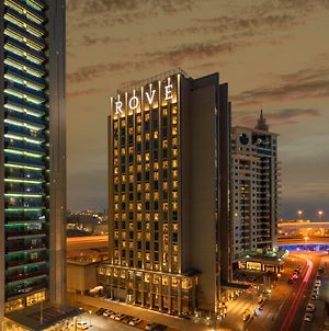 Hotel Rove Dubai Marina Exterior photo