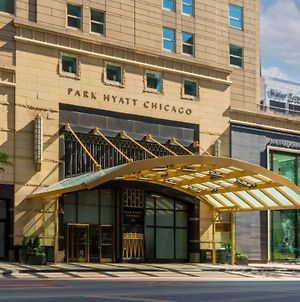 Hotel Park Hyatt Chicago Exterior photo