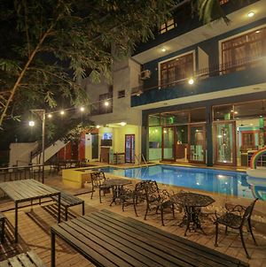 Hotel Summer Side Negombo Exterior photo