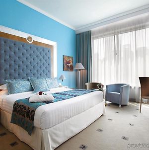 Marina Byblos Hotel Dubaj Room photo