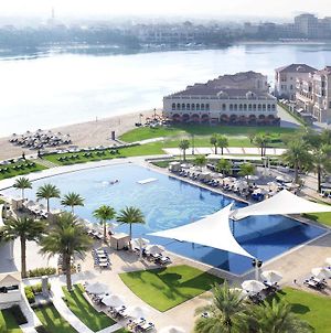 Hotel The Ritz-Carlton Abu Dhabi, Grand Canal Exterior photo