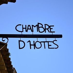 Bed and Breakfast Les Cheneslierres Lourmarin Exterior photo