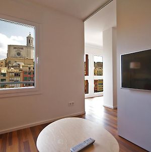 Apartmán Flateli Canalejas Girona Exterior photo
