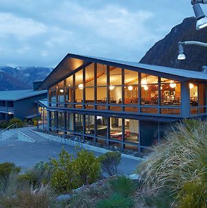 Mt Cook Lodge & Motels Aoraki / Mount Cook Exterior photo