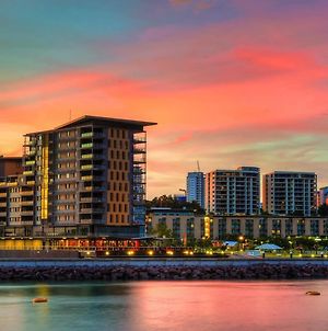 Darwin Waterfront Luxury Suites Exterior photo