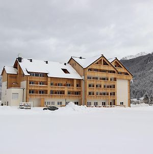 Pleasant Apartment In Gosau Near Ski Area Exterior photo