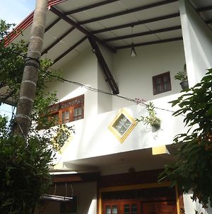 New Jaya Villa Bentota Exterior photo