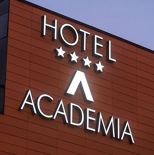 Hotel Academia Záhřeb Exterior photo