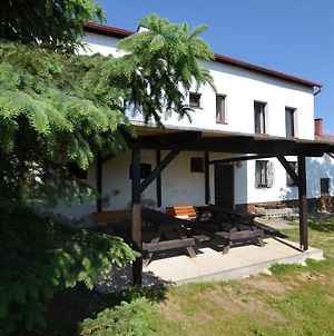 Spacious Cottage For Groups With Billiards And Sauna With 8 Bedrooms Jiřetín pod Jedlovou Exterior photo