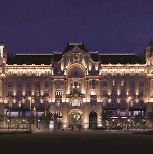 Four Seasons Hotel Gresham Palace Budapest Budapešť Exterior photo