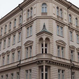 The Palace Suites And Apartments Praha Exterior photo