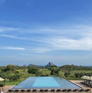 Aliya Resort And Spa Sigiriya Exterior photo