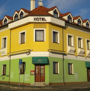 Hotel Brilliant Praha Exterior photo