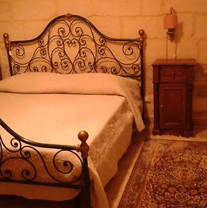 Bed and Breakfast Oikos Atena Lecce Exterior photo