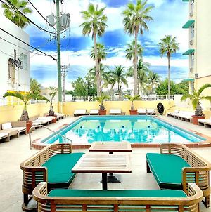 Hotel Broadmore Miami Beach Exterior photo
