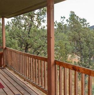 Vila Hughes, Cabin At Ruidoso, With Forest View Exterior photo