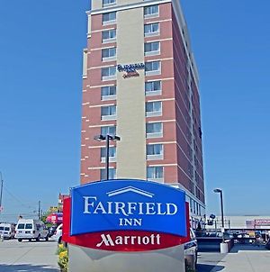 Fairfield Inn Manhattan View Hotel New York Exterior photo
