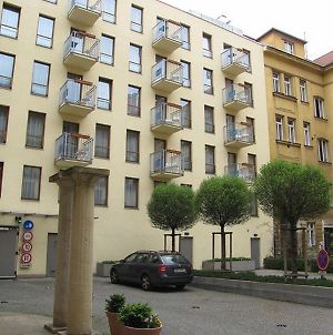 Aparthotel Austria Suites Praha Exterior photo