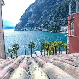 Apartmán Queen Of The Lake Riva del Garda Exterior photo