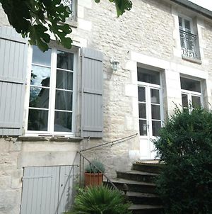 Bed and Breakfast Heart Of Chablis Exterior photo