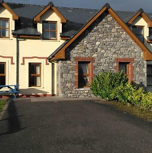 Vila Tranquil Sea View In Kenmare Exterior photo