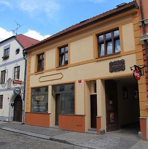 Hostel Singer Pub Ceske Budejovice Exterior photo