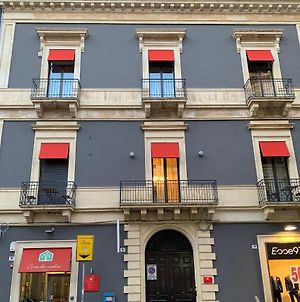 Hotel Corte Dei Medici - Palace Katánie Exterior photo