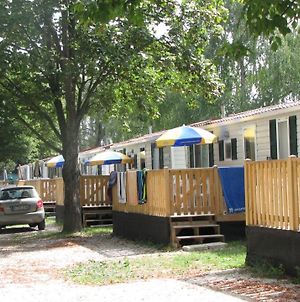 Happy Camp Mobile Homes In Camping Village Aranypart Siófok Exterior photo