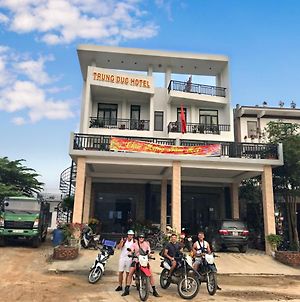 Trung Duc Hotel Phong Nha Exterior photo